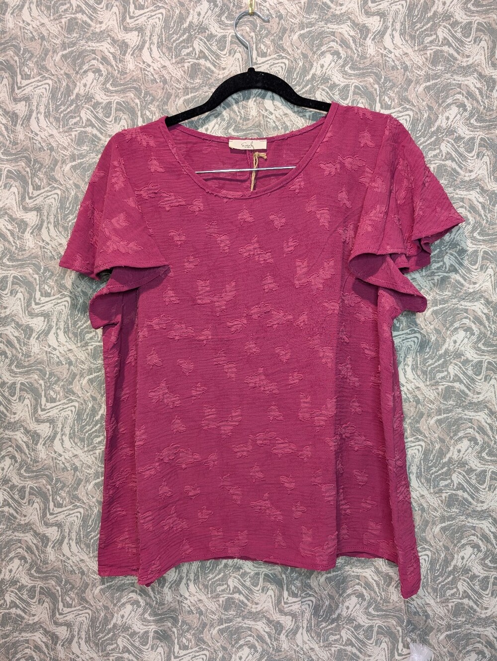 NWT Easel Blouse Size Lareg